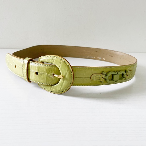 Salvatore Ferragamo lime green croc embossed leather tonal Gancini belt - Picture 2 of 11